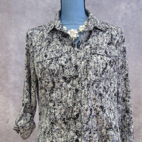 Dana Buchman Python Snake Print Blouse Size M - Picture 2 of 5